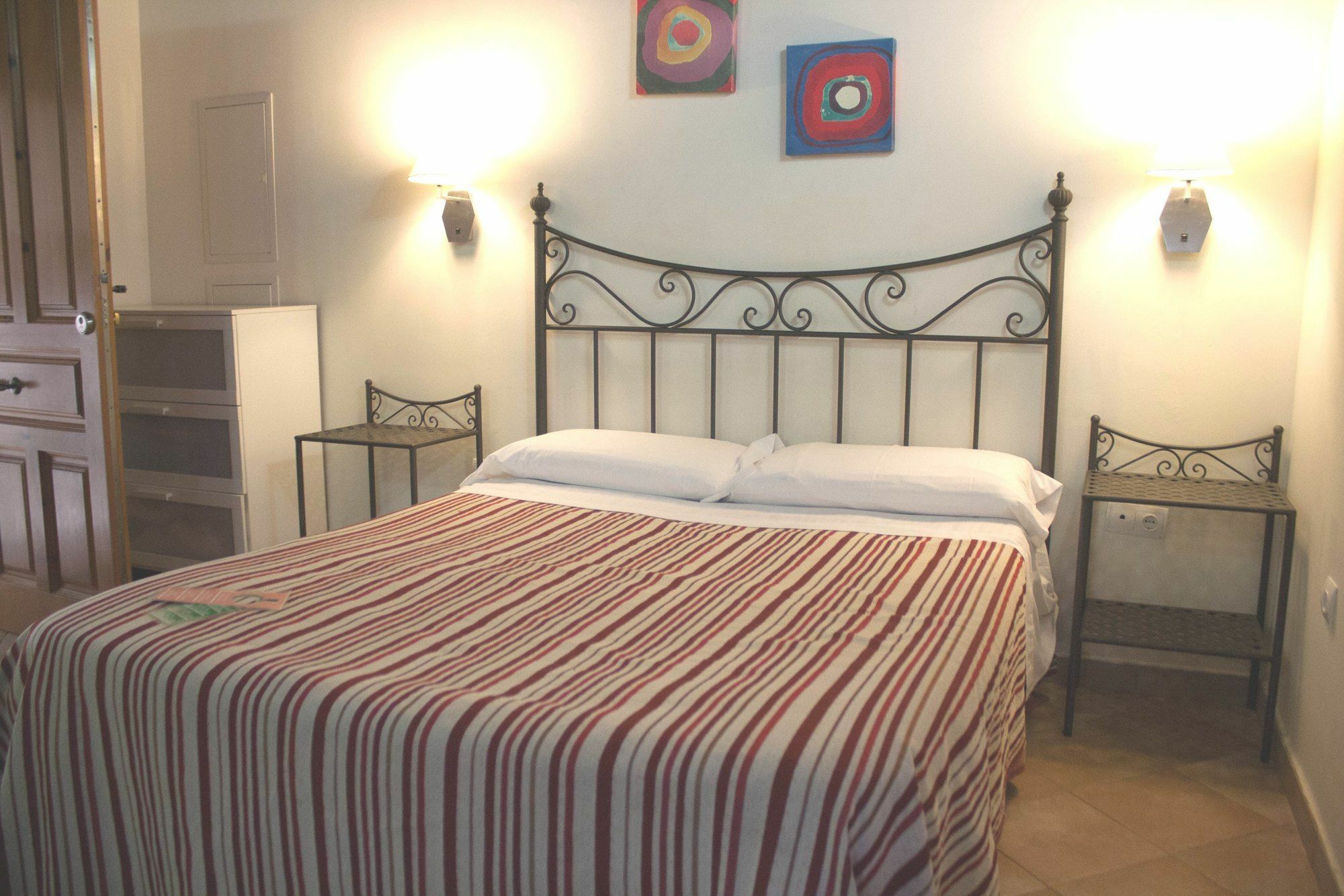 Abadia Suites Гранада Экстерьер фото